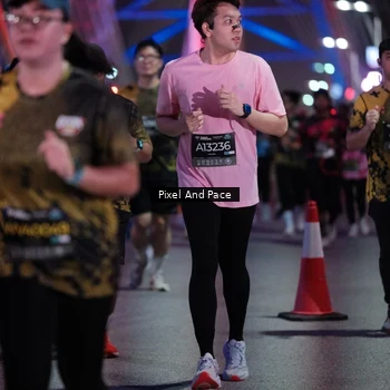 Runner Photo 6720990
