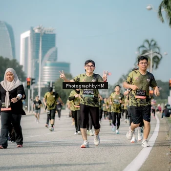 Runner Photo 6720998