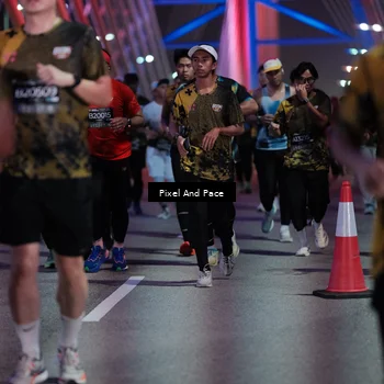 Runner Photo 6721009