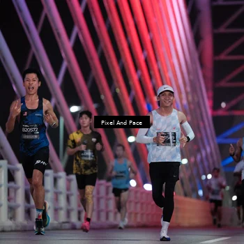 Runner Photo 6721034