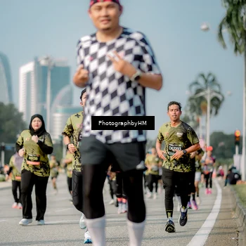 Runner Photo 6721046