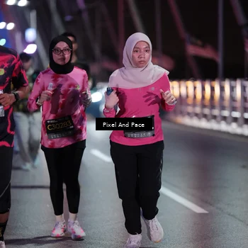 Runner Photo 6721060