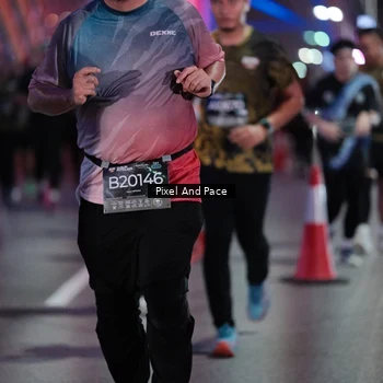 Runner Photo 6721082