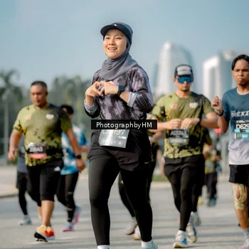 Runner Photo 6721083