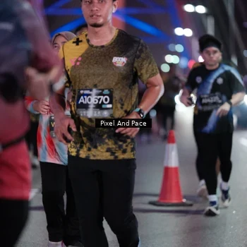 Runner Photo 6721089