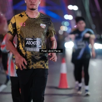 Runner Photo 6721090