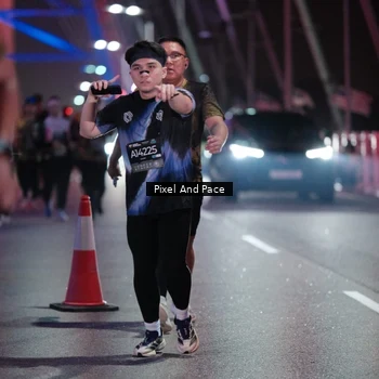 Runner Photo 6721091