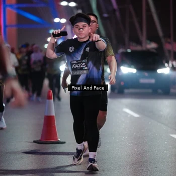 Runner Photo 6721094