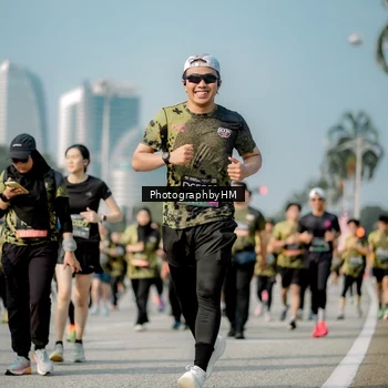 Runner Photo 6721095