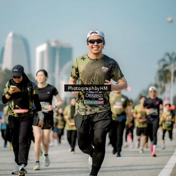 Runner Photo 6721098