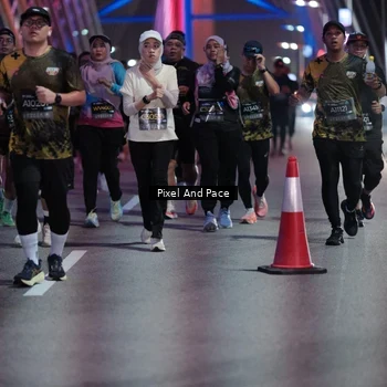 Runner Photo 6721134
