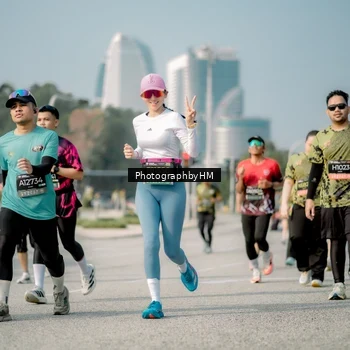 Runner Photo 6721172