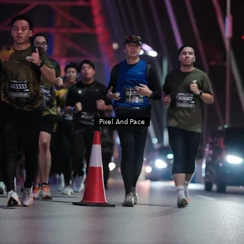 Runner Photo 6721176