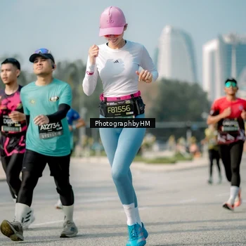 Runner Photo 6721180