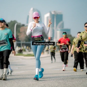 Runner Photo 6721184