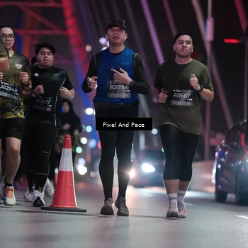 Runner Photo 6721195
