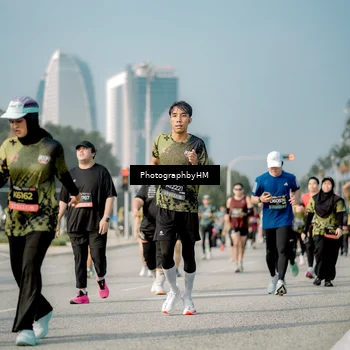 Runner Photo 6721218