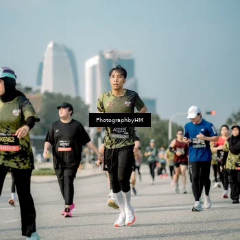 Runner Photo 6721243