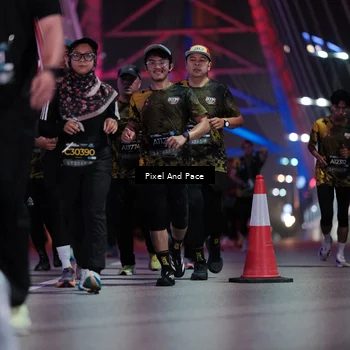 Runner Photo 6721247