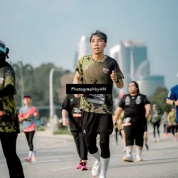 Runner Photo 6721249