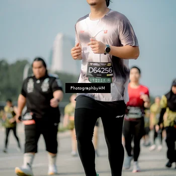 Runner Photo 6721286