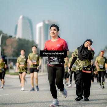 Runner Photo 6721291