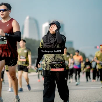 Runner Photo 6721306