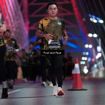 Runner Photo 6721317