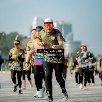 Runner Photo 6721341