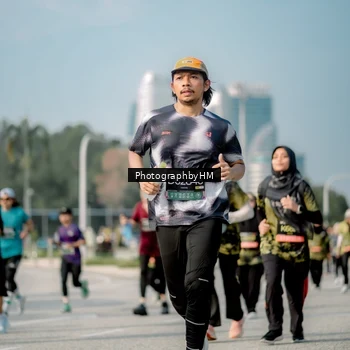 Runner Photo 6721361