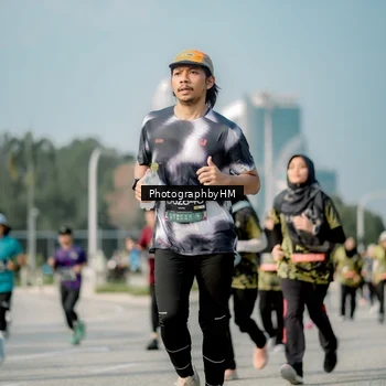 Runner Photo 6721368