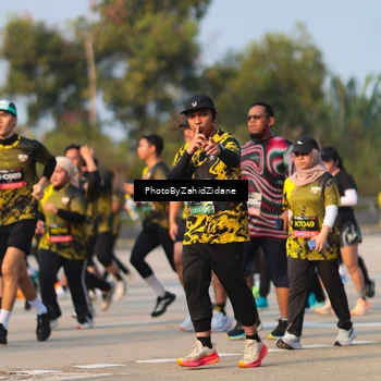 Runner Photo 6721813