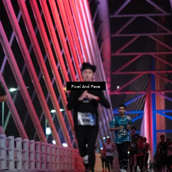 Runner Photo 6721844
