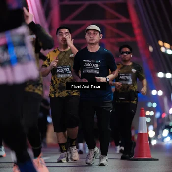 Runner Photo 6722011