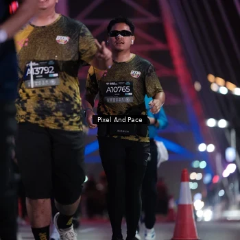 Runner Photo 6722044