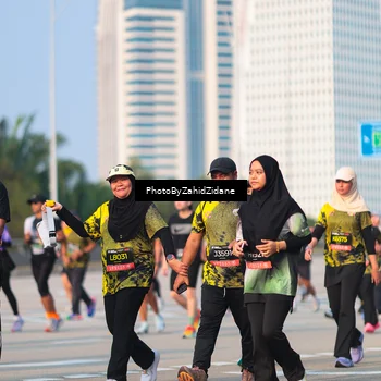 Runner Photo 6722056