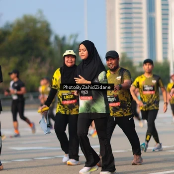 Runner Photo 6722077