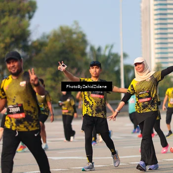 Runner Photo 6722095