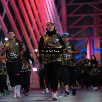 Runner Photo 6722180