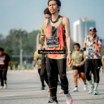 Runner Photo 6722331