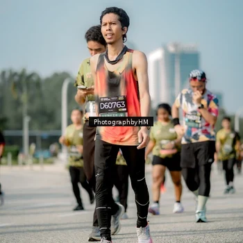 Runner Photo 6722334