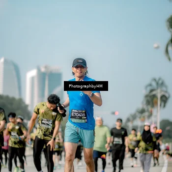 Runner Photo 6722365