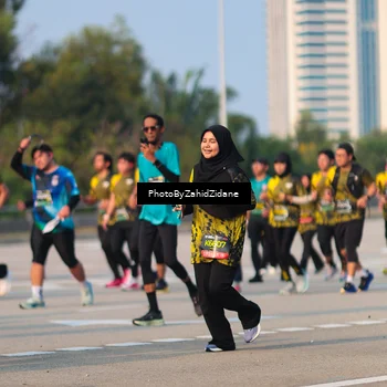 Runner Photo 6722373