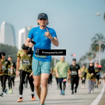 Runner Photo 6722376