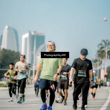 Runner Photo 6722380