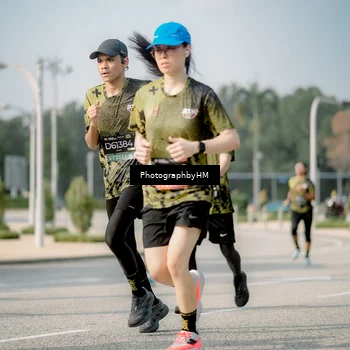 Runner Photo 6722426