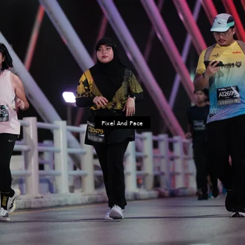 Runner Photo 6722446
