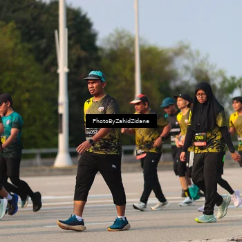 Runner Photo 6722459