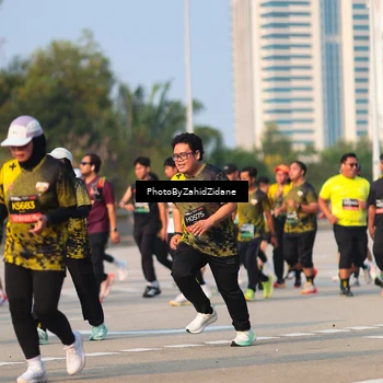 Runner Photo 6722483