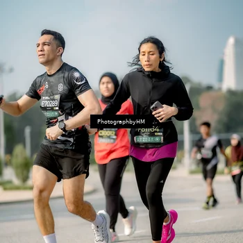 Runner Photo 6722565
